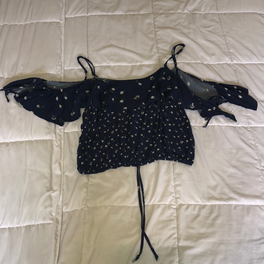 crop top shirt
